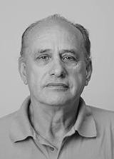 Professor Valdemir Gutierres