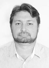 Dr Mauri Chenchi