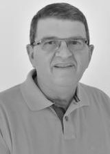 Dr Carlos Magno