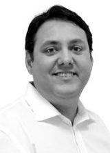 Dr Roberto Borges