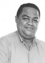 Pastor Jerre Adriane