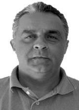 Adriano Pela Frango