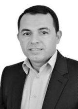 Dr. Claudio Lopes