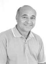 Dr. Carlos Pires