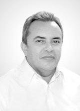 J. Everardo