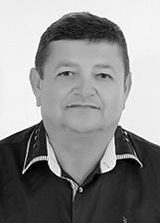 Clair Moreira