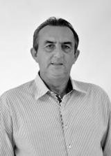 Dudu Menezes