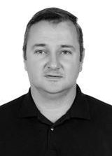 Prof. Douglas Falçoni