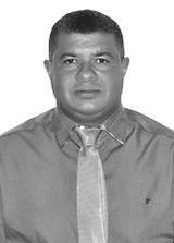 Carlos Antonio Toin do Pit Dog