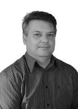 Prof. Adriano
