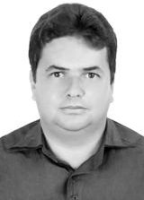 Carlos Eduardo