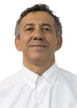 Dr. Claudio (Dinho)