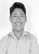 Ezenildo Morais