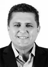 Pr. Moacir Luis