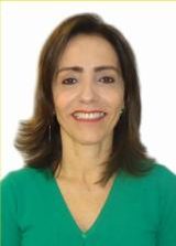 Dr. Emília Correa
