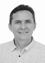 Professor Queiroz