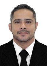 Dr. Giovanni Tavares