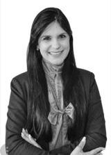 Prof. Dayane Pimentel