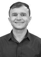 Dr. Rafael Machado