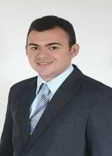 Léo Araújo