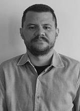 Professor Paulo Vitor