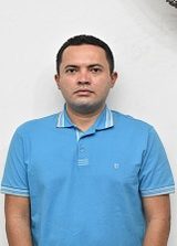 Neusélio Carvalho