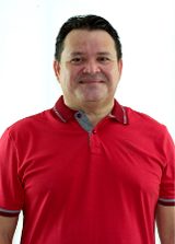 James Mendes