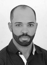 Luciano Pires
