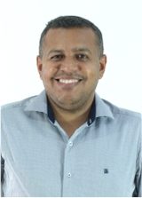 Professor Sivonei