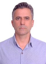 Professor Claudeir