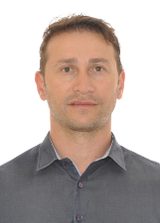 Dr Rodrigo Crema