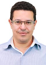 Val Lopes