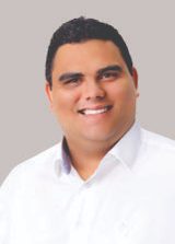 Max Saturno
