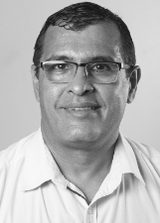 Dr Claudio