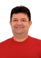 Petrônio Chaves