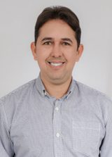 Carlinhos Oliveira