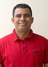 Professor Roseildo