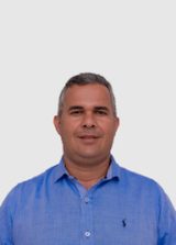 Erisval Souza