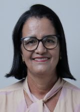 Laura de Zé Vicente