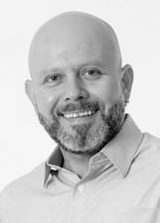 Professor Aleks Palitot