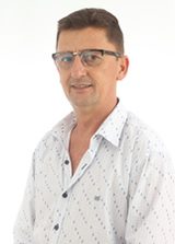 Dr Handerson Laertes