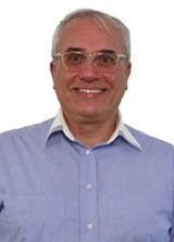 Professor Julio