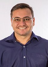 Professor Rodrigo Parras