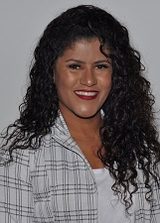 Locutora Eliana Casanova