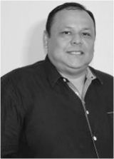 Professor Helb Soares