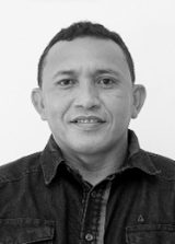 Professor Marcio Cezar