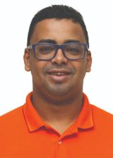 Professor Tiago Mota