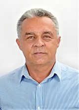 Adriano Pela Frango