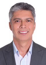 Dr. Alvaro