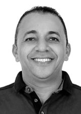 Professor Ricardo